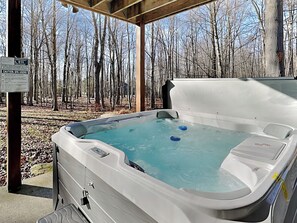 House (4 Bedrooms) | Property amenity - Butterfly Retreat by Taylor Made Deep Creek (Oakland)