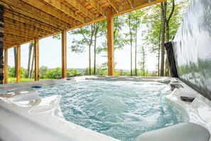House (5 Bedrooms) | Property amenity