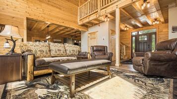 House (5 Bedrooms) | Property amenity