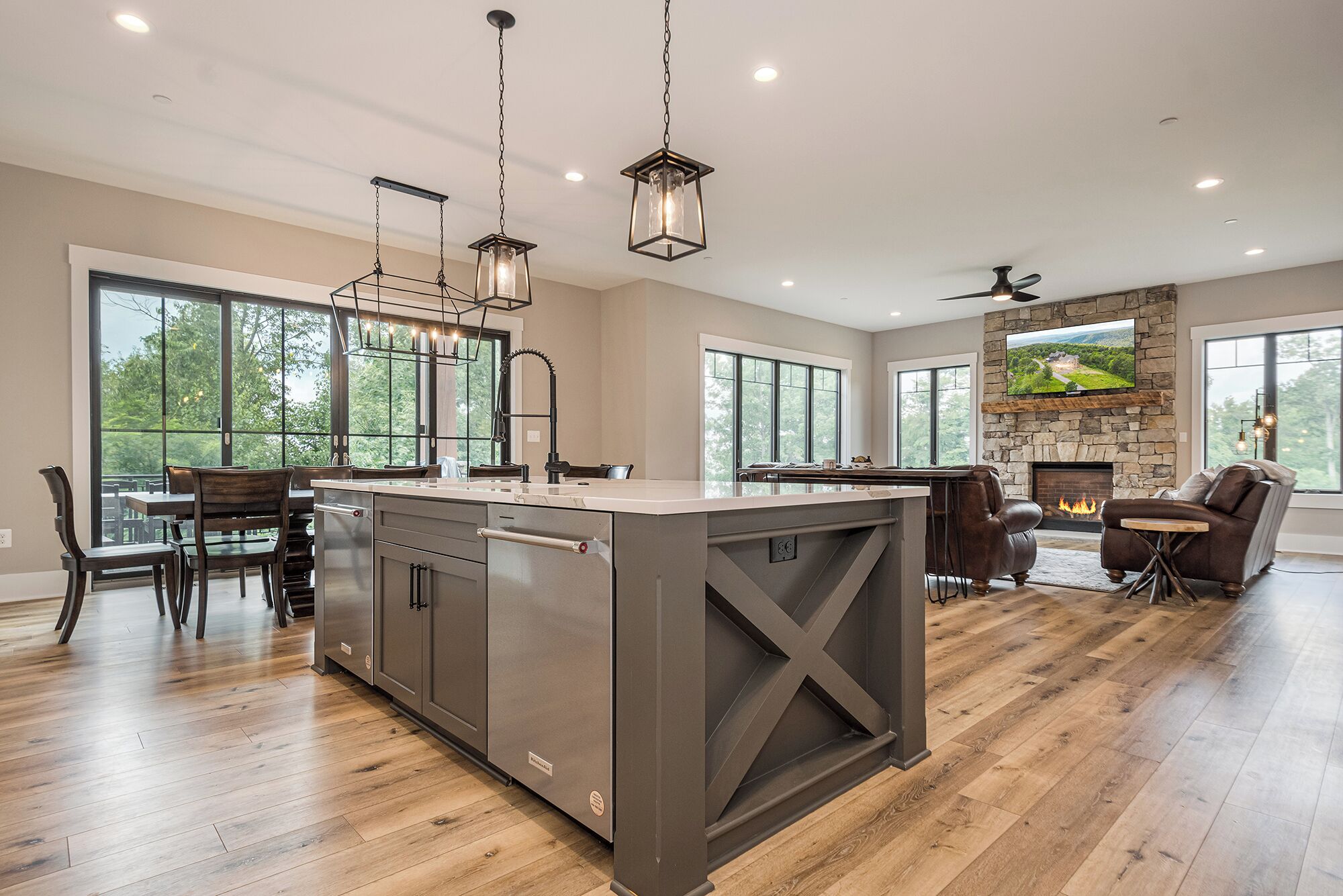 House (6 Bedrooms) | Property amenity