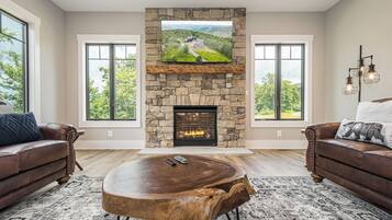 House (6 Bedrooms) | Property amenity