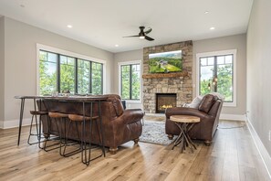 House (6 Bedrooms) | Property amenity - Timber Ridge Haus by Taylor Made Deep Creek (McHenry)