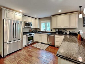 獨棟房屋 (4 Bedrooms) | 住宿設施服務