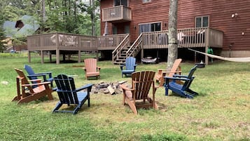 House (4 Bedrooms) | Front of property