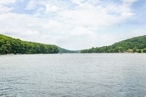 Property amenity - Loch Haven by Taylor Made Deep Creek (McHenry)