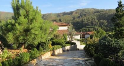 Refúgio de Selores Casa com Jardim Encantado