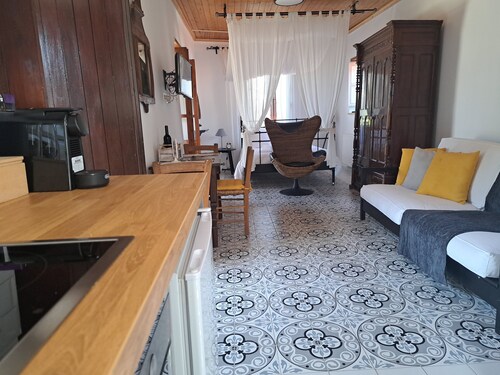 Liakoto Holiday Home studio