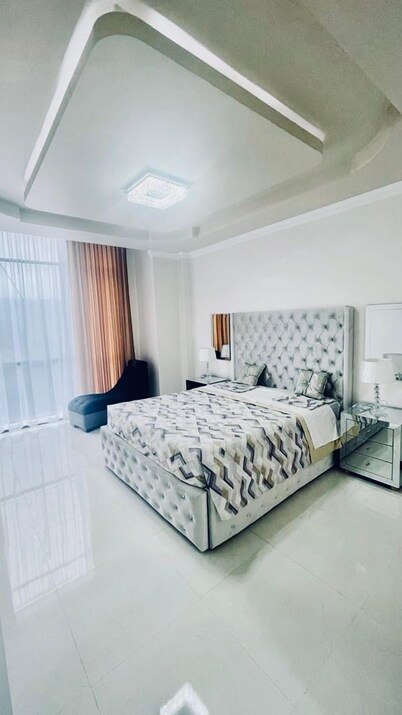 Hotel Puerta del Sol