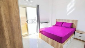 1 bedroom, in-room safe, iron/ironing board, free WiFi