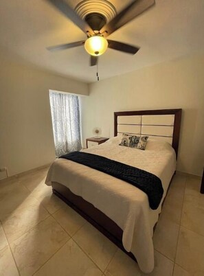 3 Schlafzimmer, Bügeleisen/Bügelbrett, kostenloses WLAN, Bettwäsche