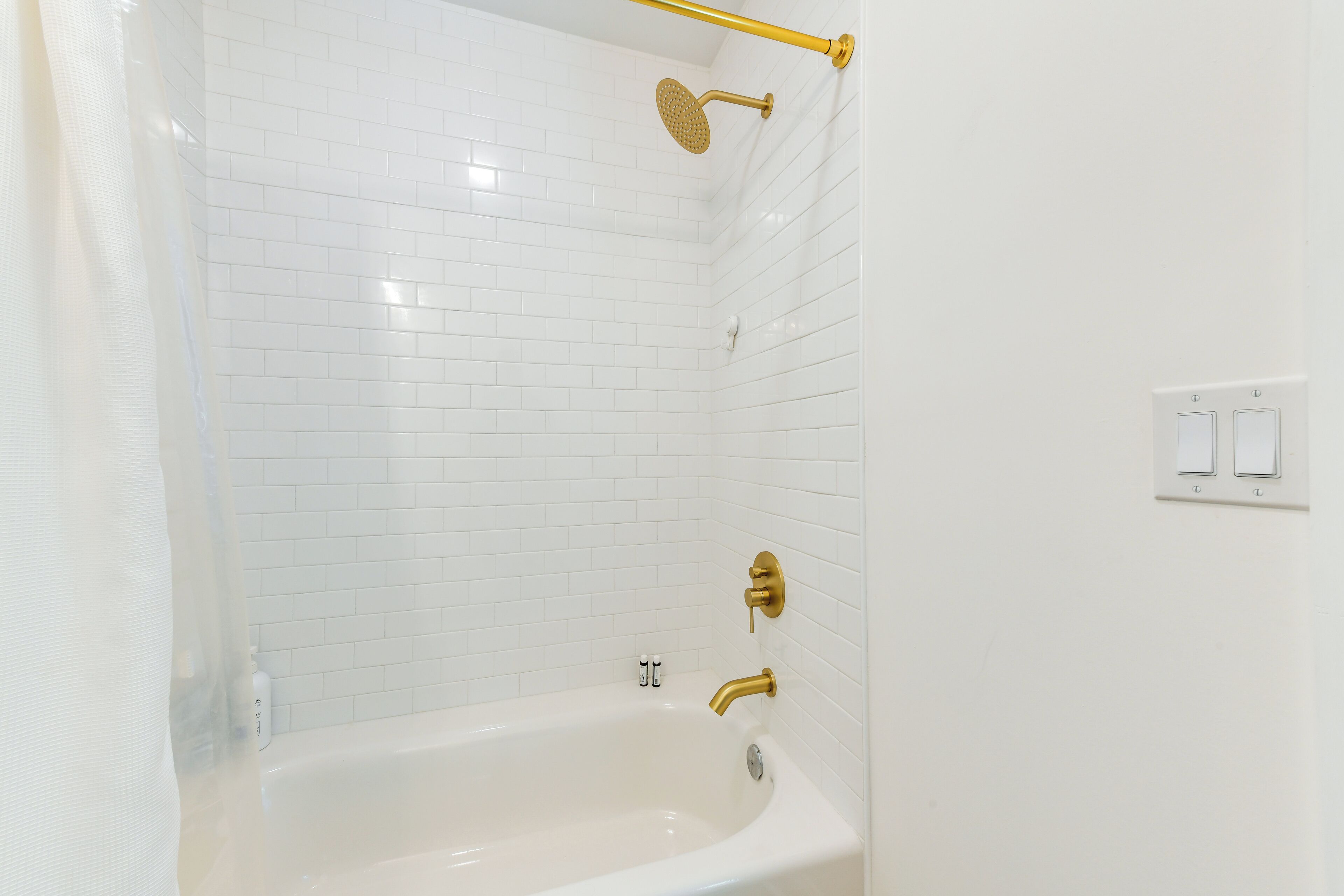 Free toiletries, towels