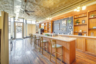 Cozy Abode in Historic Yankton - Heart of the City