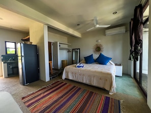 Comfort Studio Suite | Premium bedding, pillowtop beds, individually decorated, blackout drapes - Tal Vez Boutique Hotel (Puerto Escondido)