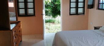 Belle Breeze Cottage