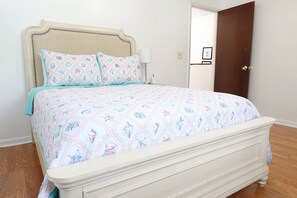2 bedrooms, bed sheets