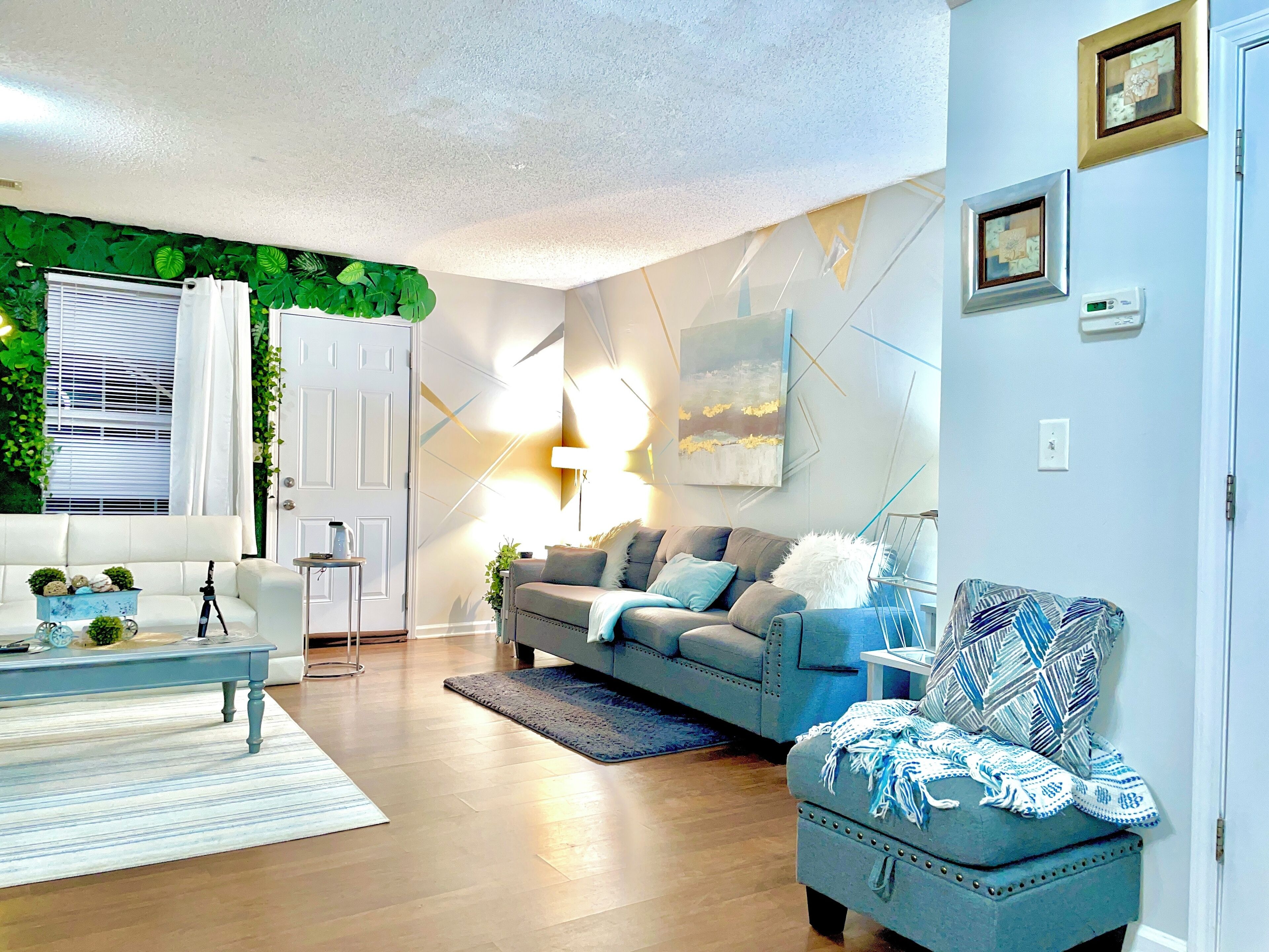 Smart TV, fireplace, video games, printers