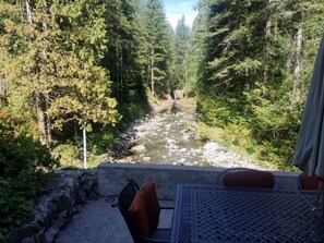 Outdoor dining - Riverfront Lodge on 200 acres in Southwest Washington (Washougal)