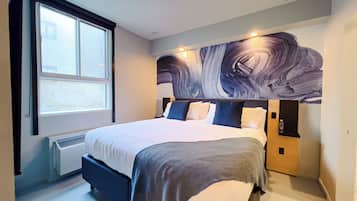 1 bedroom, iron/ironing board, travel cot, WiFi