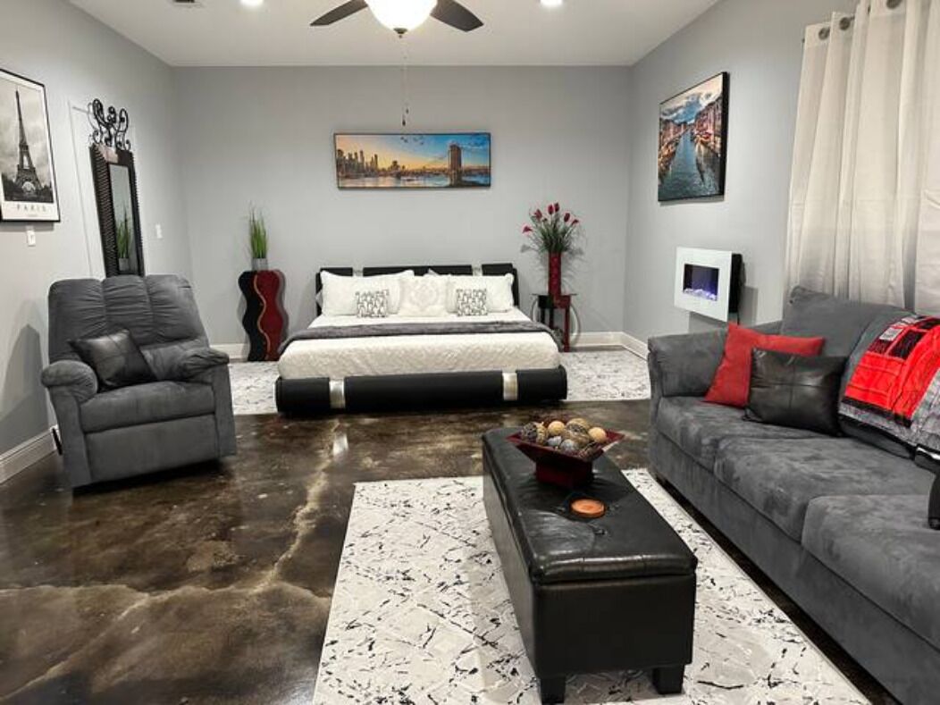 PEACEFULPARADISE42-PRIVATE MINS 2 BEACHES, SHOPS, RESTAURANTS, CASINOS NIGHTLIFE