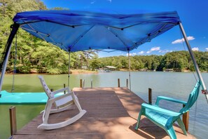 Property grounds - Lakefront Fair Play Vacation Rental, Pets Welcome! (Fair Play)