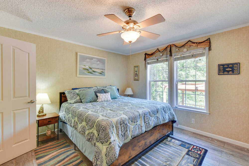 Lakefront Fair Play Vacation Rental, Pets Fair Play Vrbo