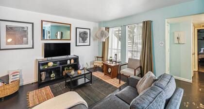 Dallas Condo w/ Pool Access ~ 4 Mi to Downtown!