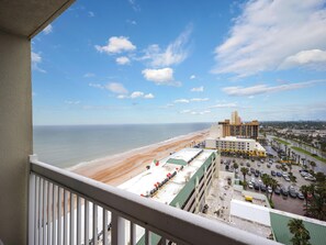 Condo (1 Bedroom) | Property grounds - Daytona Beach Resort 1207 (Daytona Beach)