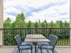 Condo (1 Bedroom) | Front of property - Mountain View Resort (Pigeon Forge)