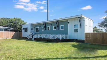 House (2 Bedrooms) | Property amenity