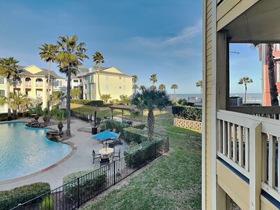 Beach Daze by Ryson Vacation Rentals