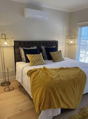 2 bedrooms