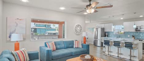 House (3 Bedrooms) | Property amenity