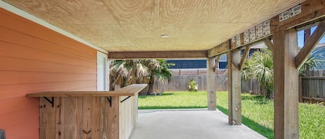 House (3 Bedrooms) | Property amenity