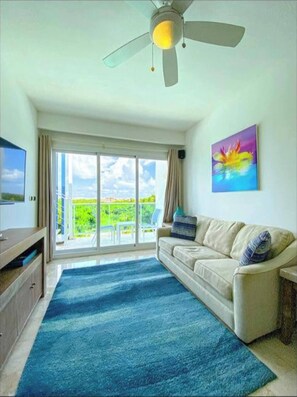 Smart TV - Rooftop Penthouse near HardRock

 (Punta Cana)