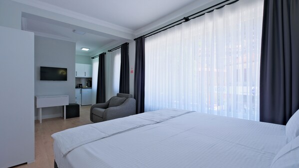 Caja de seguridad en la habitación, escritorio y wifi gratis