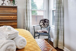4 Schlafzimmer, Bügeleisen/Bügelbrett, Reisekinderbett, kostenloses WLAN