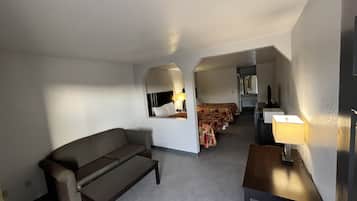 2 Queen Deluxe Suites | Desk, iron/ironing board, free WiFi, bed sheets