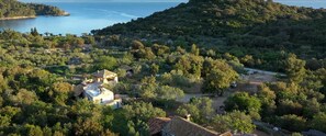 Room - Holiday Houses, Villas Lavender - Traditional Tranquility (Trpanj)