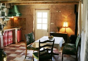 House | 2 bedrooms - Holiday Houses, Villas Lavender - Traditional Tranquility (Trpanj)