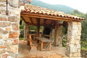 House | 2 bedrooms - Holiday Houses, Villas Lavender - Traditional Tranquility (Trpanj)