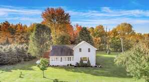 Exterior - Christmas Tree Farm - Evergreen Escape (Berrien Center)