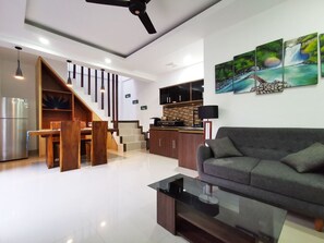 Living area - 3 bedroom villa in 17193 (17193)
