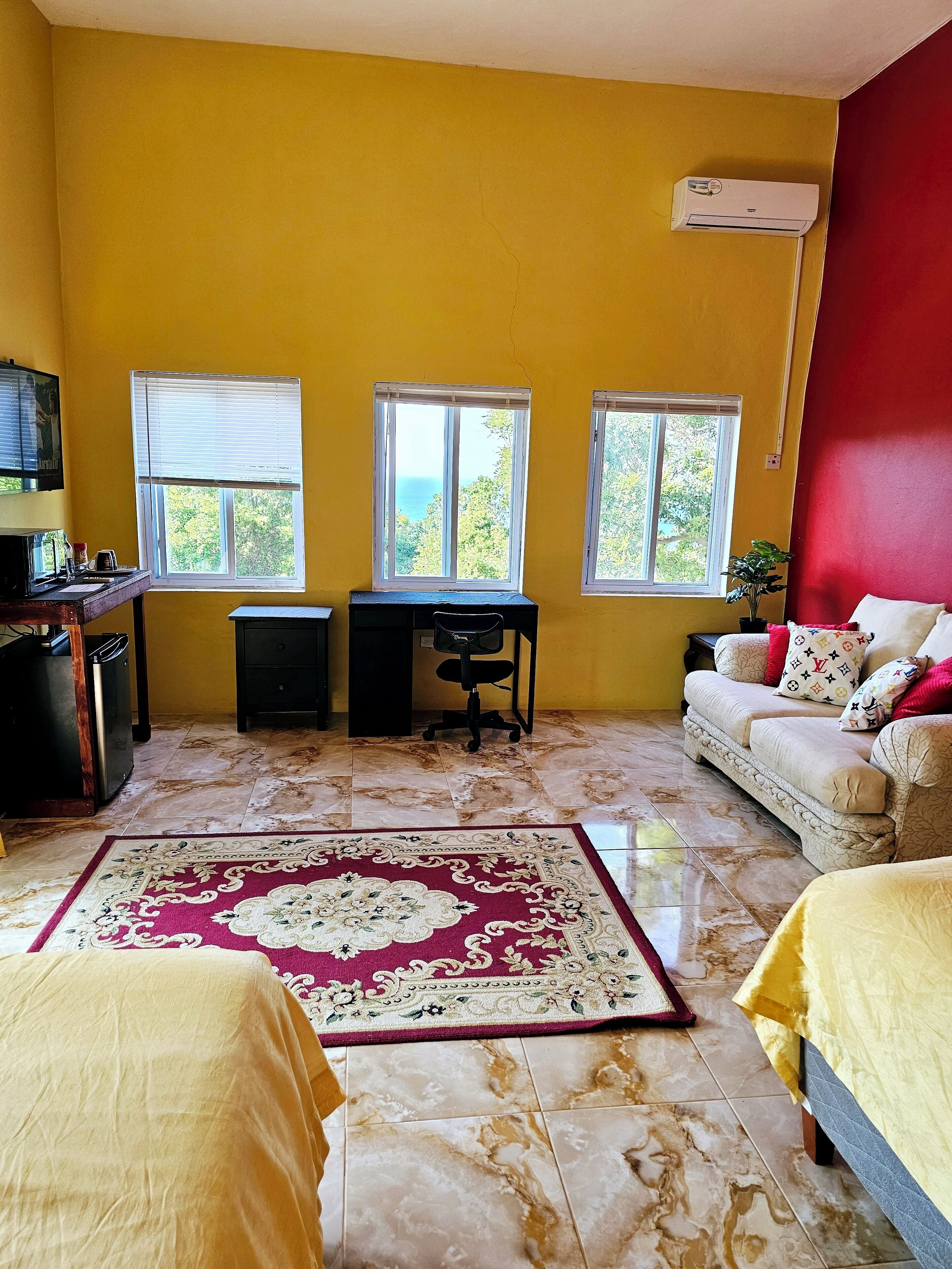 スーペリア スタジオ | 客室ごとに異なる装飾、客室ごとに異なるインテリア、WiFi (無料)、ベッドシーツ