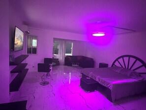 Standard Studio