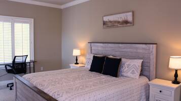 3 sovrum, skrivbord, strykjÀrn/strykbrÀda och gratis wi-fi