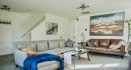 5 Min to Lagoon & Family Fun! Walkable Neighborhood w/Trails, Fenced Yard, BBQ,