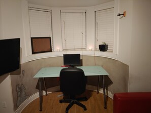 Interior - Spacious 1 Bedroom Apartment in the Heart of the Mile End (Montréal)