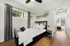 2 soveværelser, strygejern/strygebræt