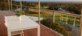 Magnificient Four Bedroom Home, Amazing Views