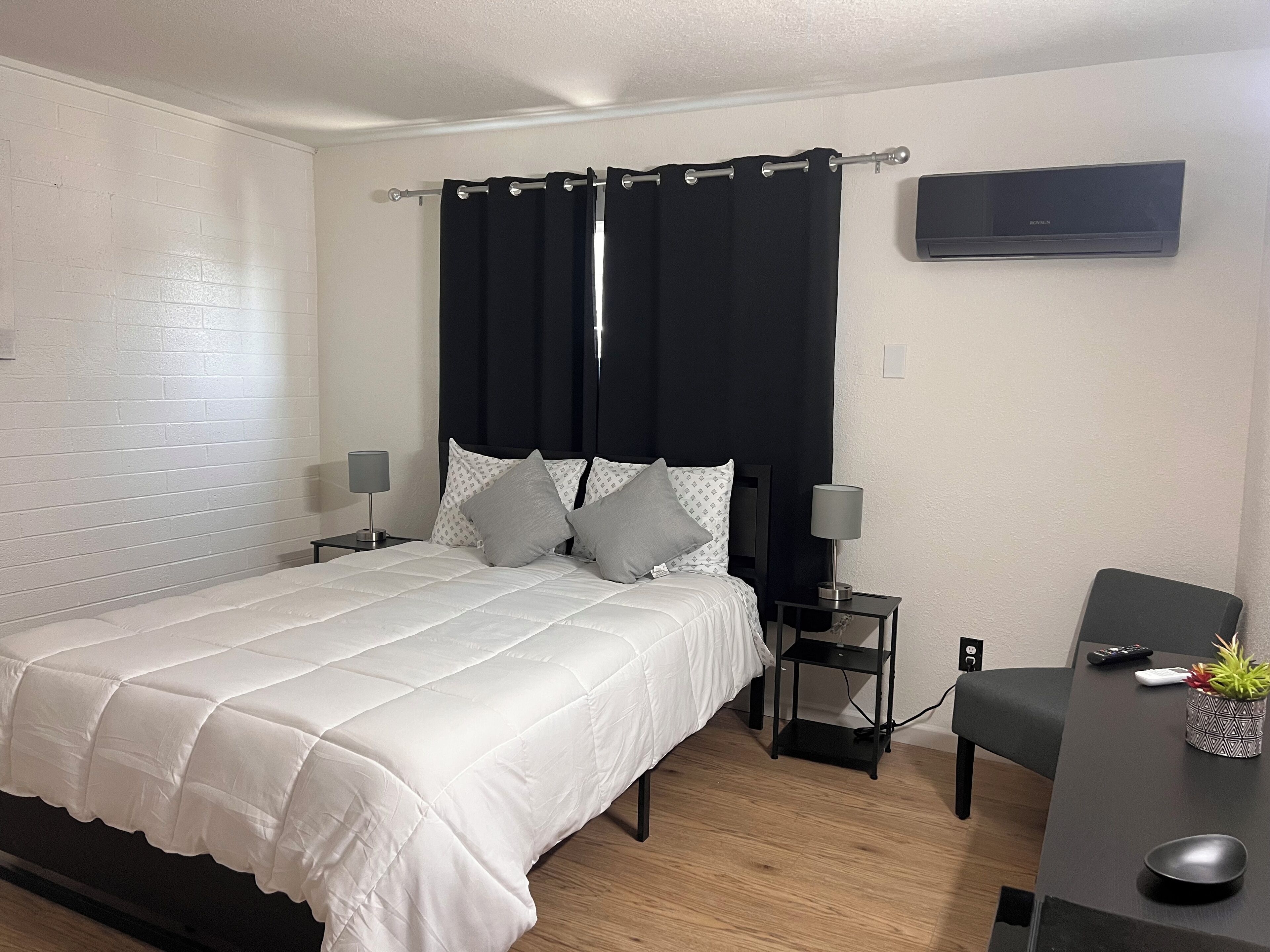 3 dormitorios, escritorio, tabla de planchar con plancha y wifi gratis